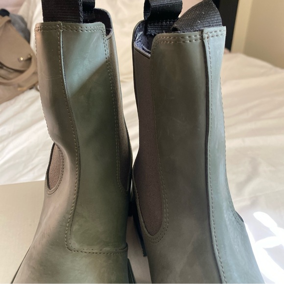 BRAND NEW (w/Box & Dust Bag) GANNI Rubber Boots - Size 10 - Style S1526 - Picture 7 of 16